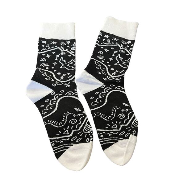 FairyLoot The Wicker King by K. Ancrum Crew Socks - July 2023 "Cruel Intentions" - Picture 1 of 7